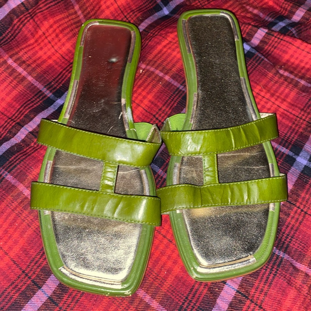 Green Leather Slide Sandals Enzo Angiolini size 8